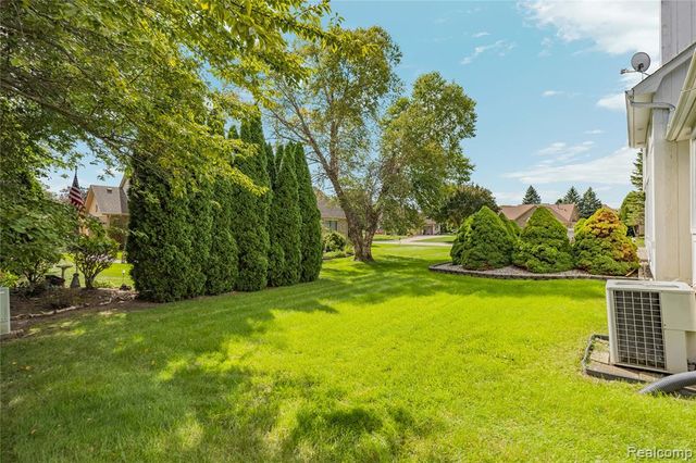 4830 Homestead Drive, Sterling Heights, MI 48314
