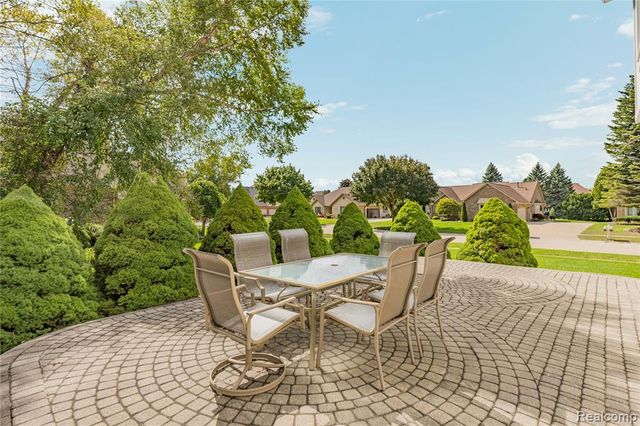 4830 Homestead Drive, Sterling Heights, MI 48314