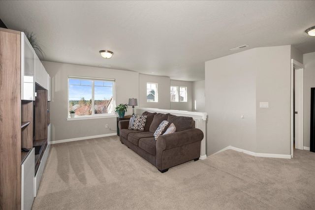 5433 S Ravencrest Dr, Spokane, WA 99224