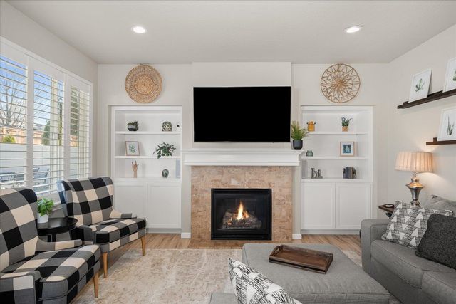 5433 S Ravencrest Dr, Spokane, WA 99224