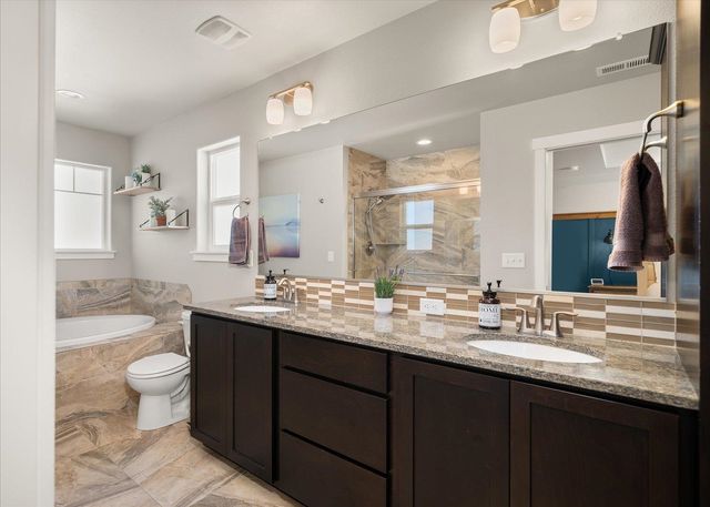 5433 S Ravencrest Dr, Spokane, WA 99224