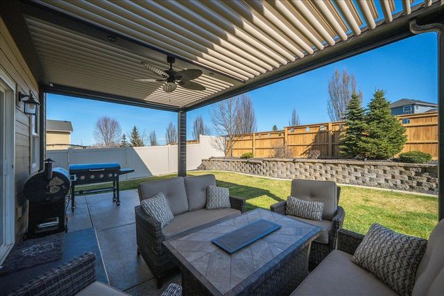 5433 S Ravencrest Dr, Spokane, WA 99224