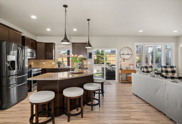 5433 S Ravencrest Dr, Spokane, WA 99224