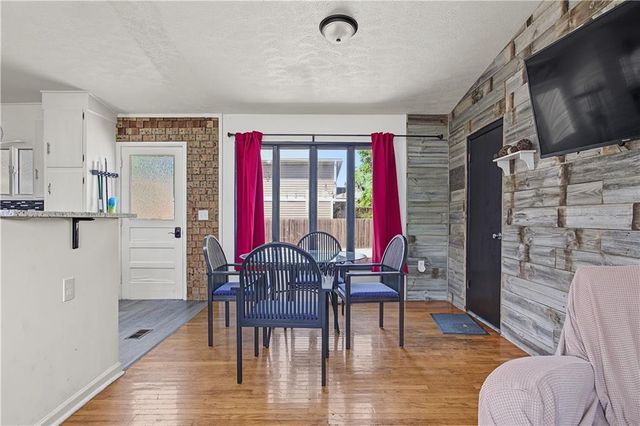 1103 Kasold Drive, Lawrence, KS 66049