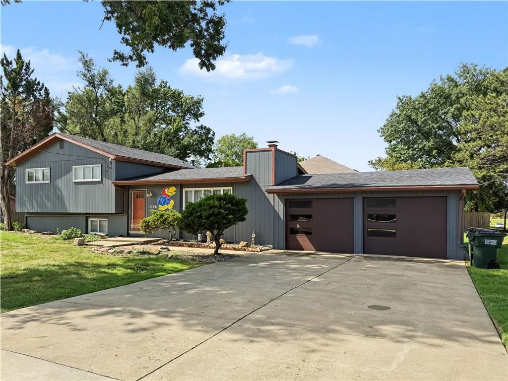 1103 Kasold Drive, Lawrence, KS 66049