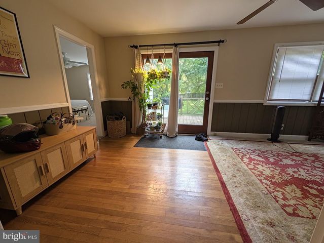 2853 FAIRMONT ST, Falls Church, VA 22042