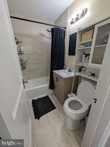 2853 FAIRMONT ST, Falls Church, VA 22042