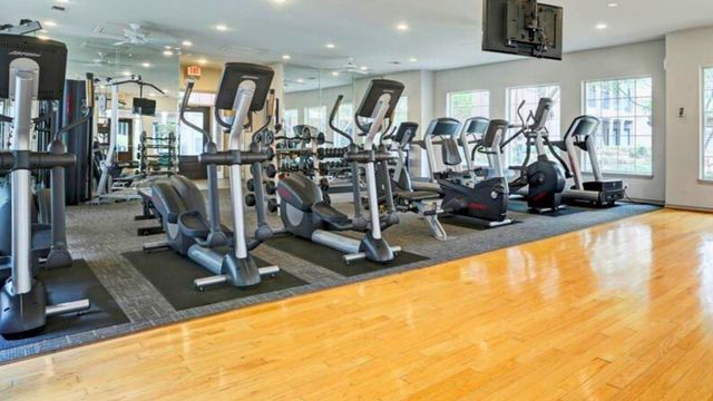 2400 Mccue Road 452, Houston, TX 77056