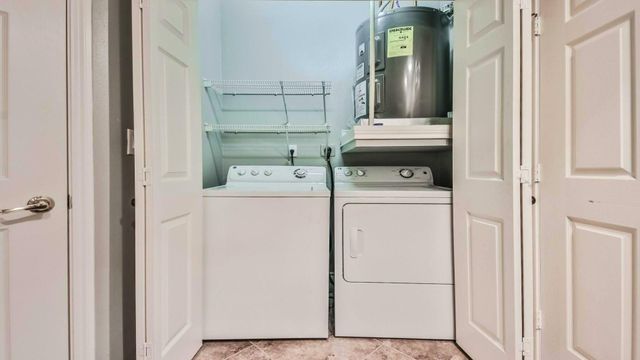 2400 Mccue Road 452, Houston, TX 77056