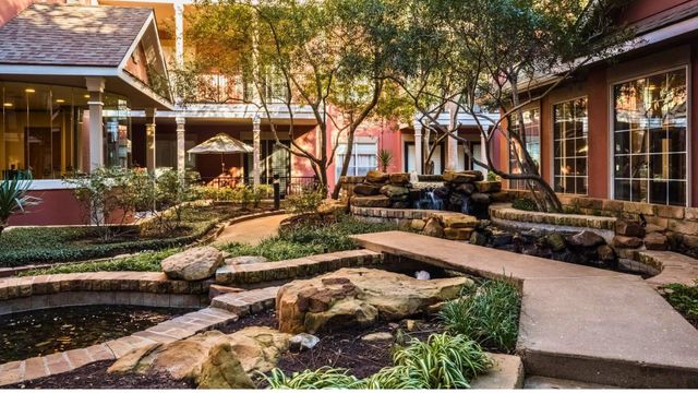 2400 Mccue Road 452, Houston, TX 77056