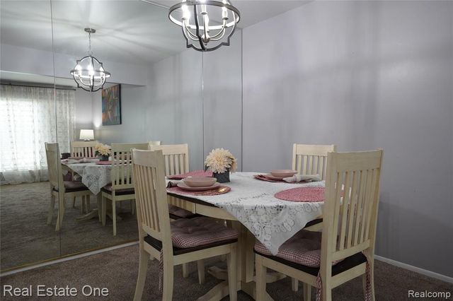 29612 City Center Drive 1, Warren, MI 48093