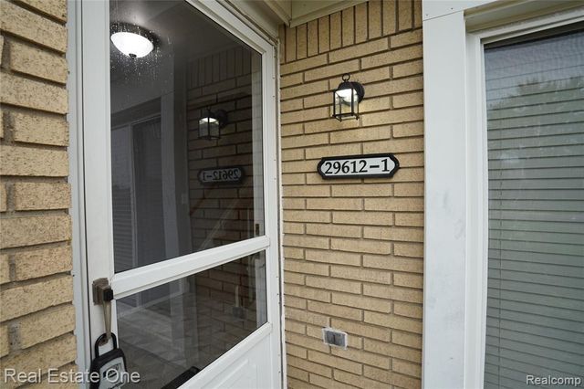 29612 City Center Drive 1, Warren, MI 48093