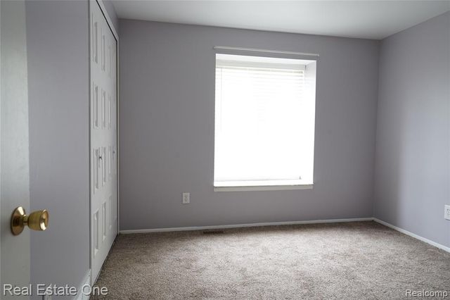 29612 City Center Drive 1, Warren, MI 48093