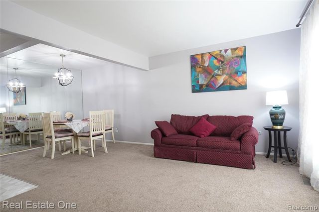 29612 City Center Drive 1, Warren, MI 48093