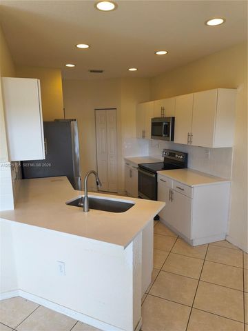 1645 SE 20th Rd 1645, Homestead, FL 33035