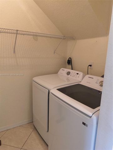 1645 SE 20th Rd 1645, Homestead, FL 33035