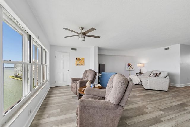 5980 SHORE BOULEVARD S 909, Gulfport, FL 33707