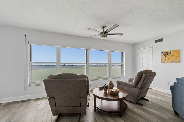 5980 SHORE BOULEVARD S 909, Gulfport, FL 33707