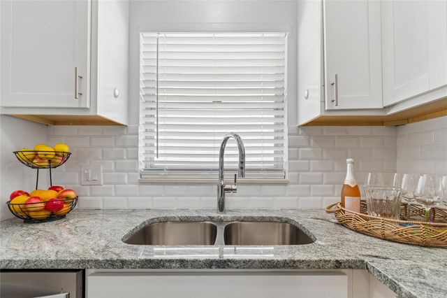 5980 SHORE BOULEVARD S 909, Gulfport, FL 33707
