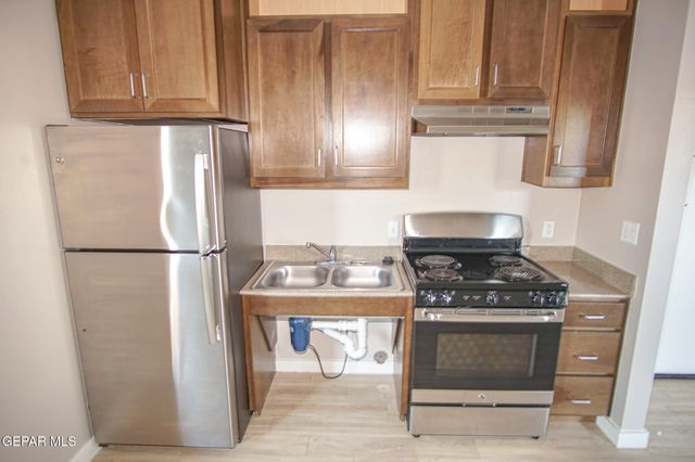 1061 Ranger Street 11, El Paso, TX 79907