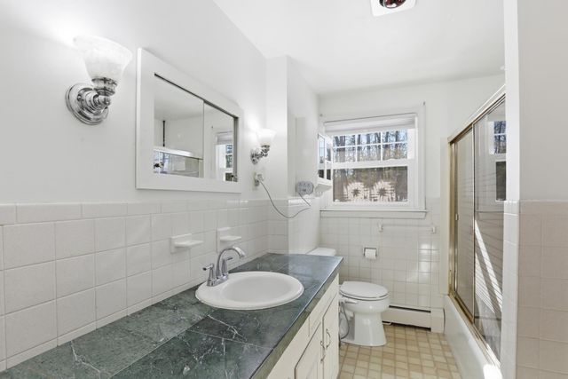 10 Todd Road, Nashua, NH 03064