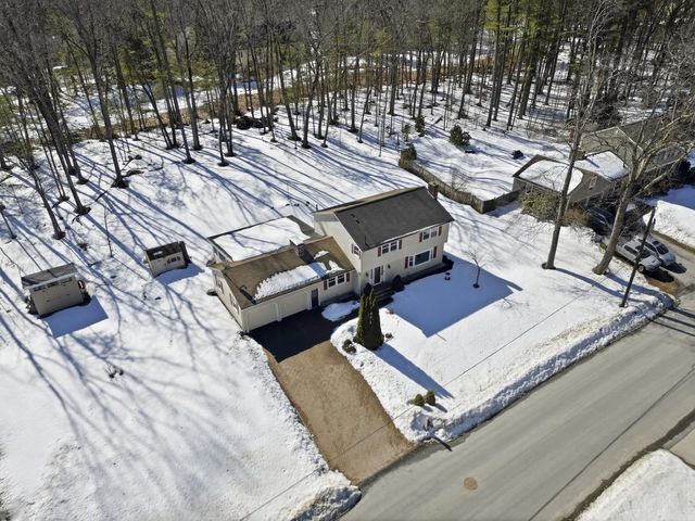 10 Todd Road, Nashua, NH 03064