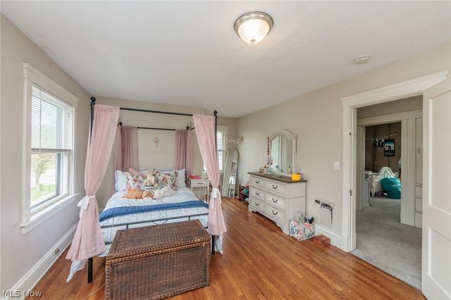 142 E Bridge Street, Berea, OH 44017