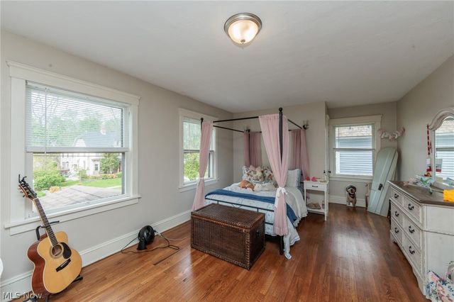 142 E Bridge Street, Berea, OH 44017