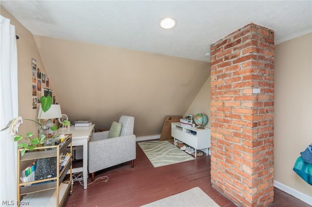 142 E Bridge Street, Berea, OH 44017