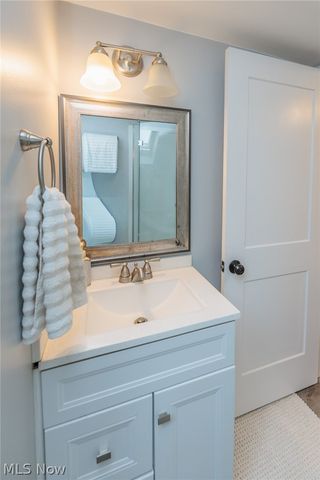 142 E Bridge Street, Berea, OH 44017
