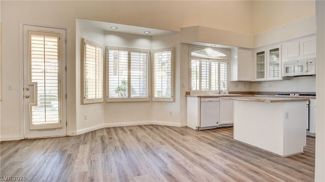 9500 Catalina Cove Circle, Las Vegas, NV 89147