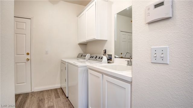 9500 Catalina Cove Circle, Las Vegas, NV 89147