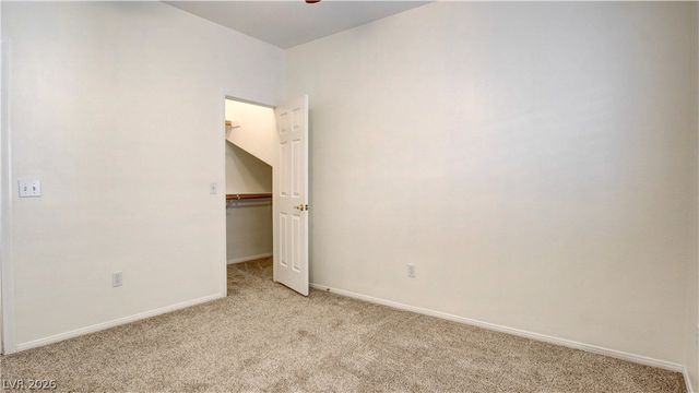 9500 Catalina Cove Circle, Las Vegas, NV 89147