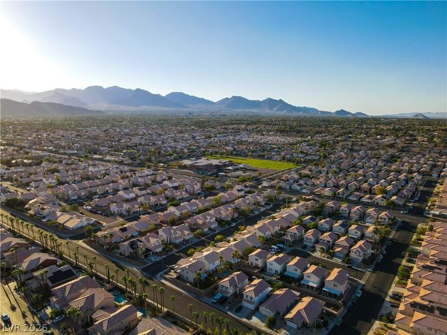 9500 Catalina Cove Circle, Las Vegas, NV 89147