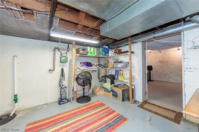 19726 Riverwood Avenue, Rocky River, OH 44116