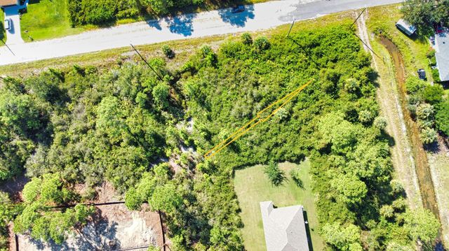 3128 68th Street W, Lehigh Acres, FL 33971