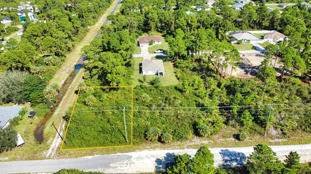 3128 68th Street W, Lehigh Acres, FL 33971