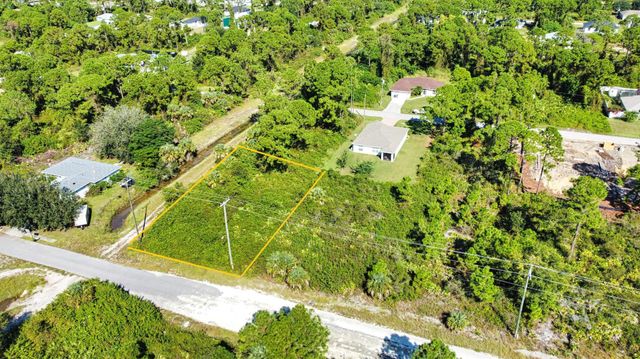 3128 68th Street W, Lehigh Acres, FL 33971