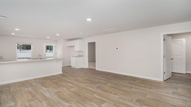 137 Hale Road, Orangeburg, SC 29115