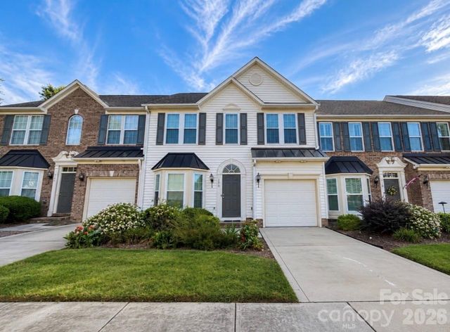 320 Shingleoak Drive, Clover, SC 29710