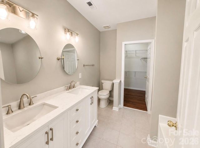 320 Shingleoak Drive, Clover, SC 29710