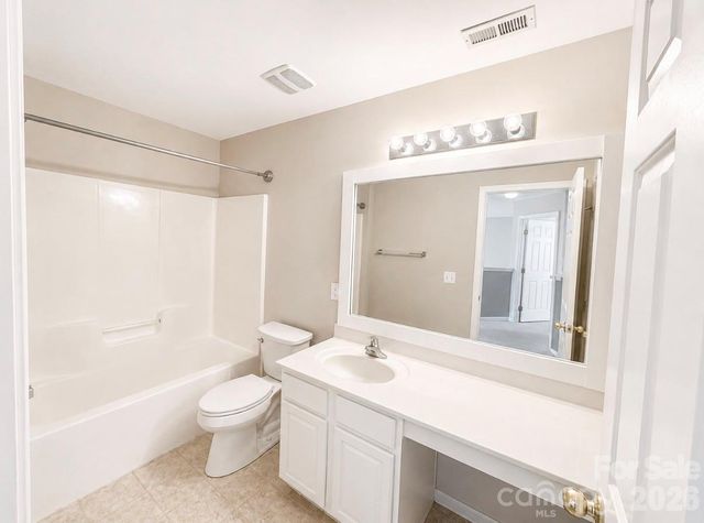 320 Shingleoak Drive, Clover, SC 29710