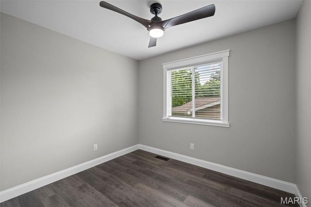 628 Hickory Knoll Court, Ballwin, MO 63021
