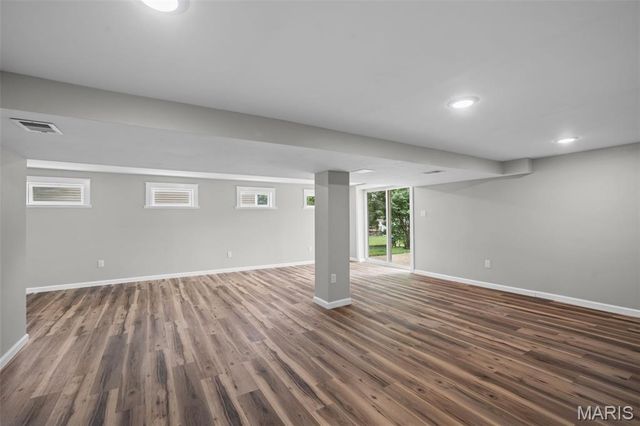 628 Hickory Knoll Court, Ballwin, MO 63021
