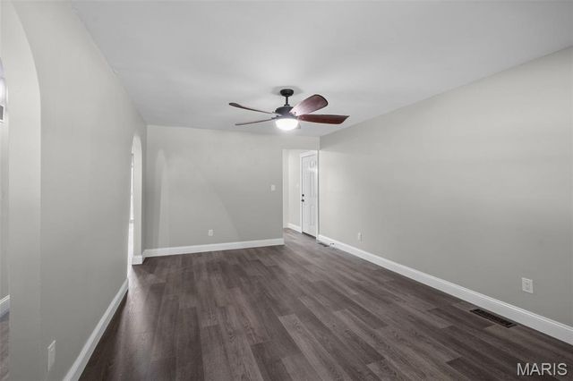 628 Hickory Knoll Court, Ballwin, MO 63021