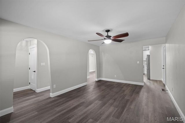 628 Hickory Knoll Court, Ballwin, MO 63021
