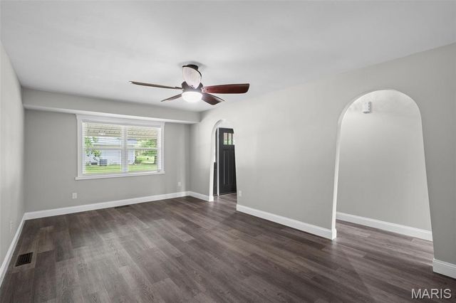 628 Hickory Knoll Court, Ballwin, MO 63021