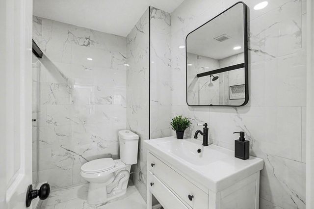 718 E Pecan Street 718, Hurst, TX 76053