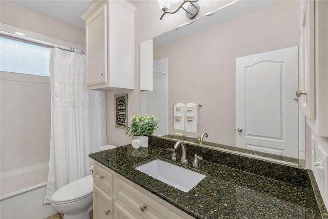 2600 Forest Oaks Drive, College Station, TX 77845