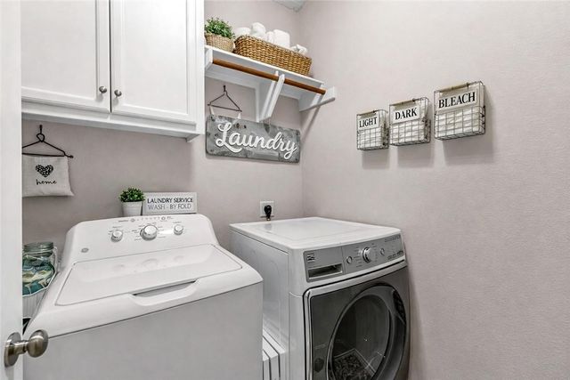 2600 Forest Oaks Drive, College Station, TX 77845